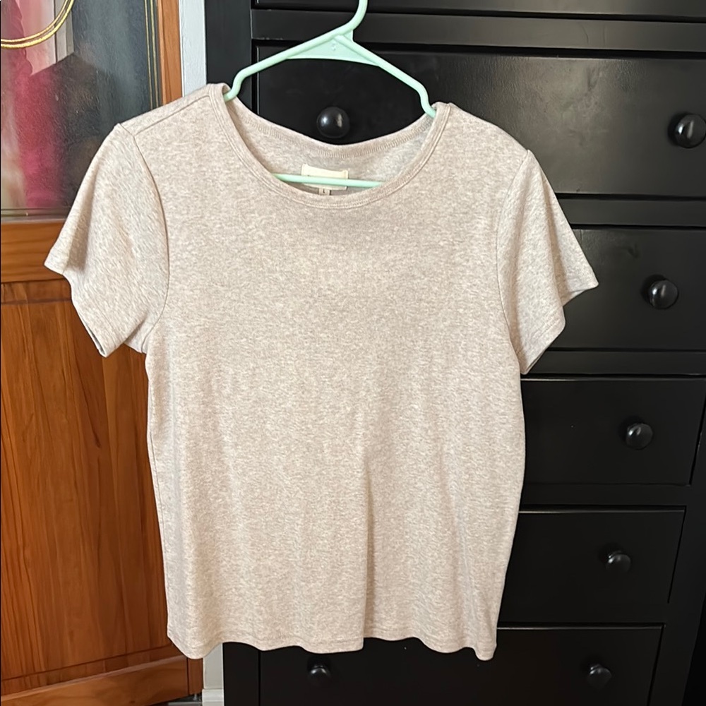Thread & Supply Beige Short Sleeve T-Shirt